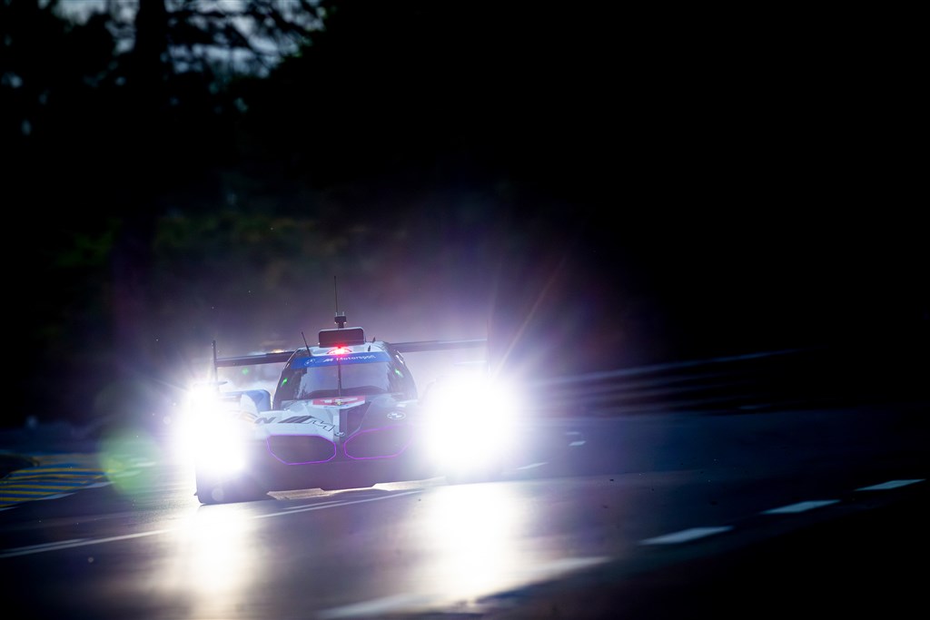 Suveræn start: Kevin Magnussen sikrer pole position på Le Mans.
(Foto: BMW M Motorsport)